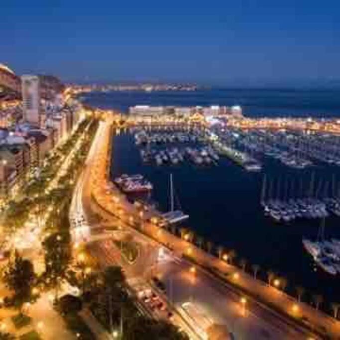 טנג'יר Apartment Oumnia 1 - City Center מראה חיצוני תמונה